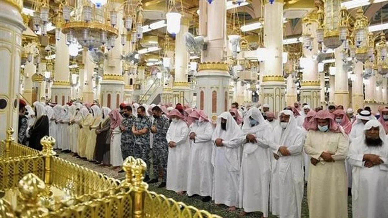 حديث ابن عمر.. كيف تؤدي صلاة الليل وقيام رمضان بطريقة صحيحة؟